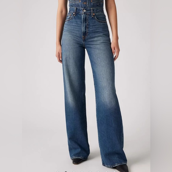 LEVIS Ribcage Wide Leg Jeans - Picture 4 of 11